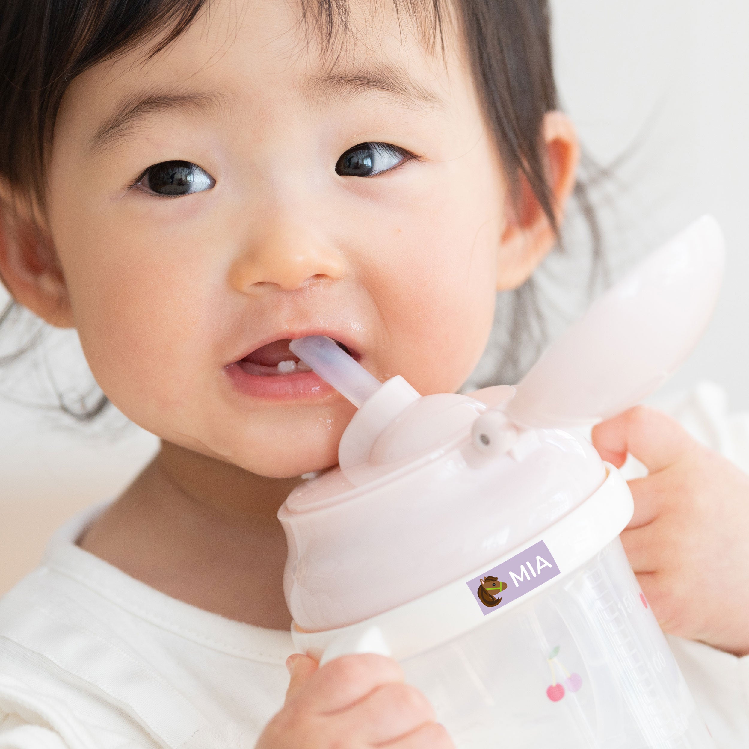 Kleine Namensaufkleber 2-zeilig für Kinder (30 Stück 30x13 mm) - adressaufkleber-fabrik.de