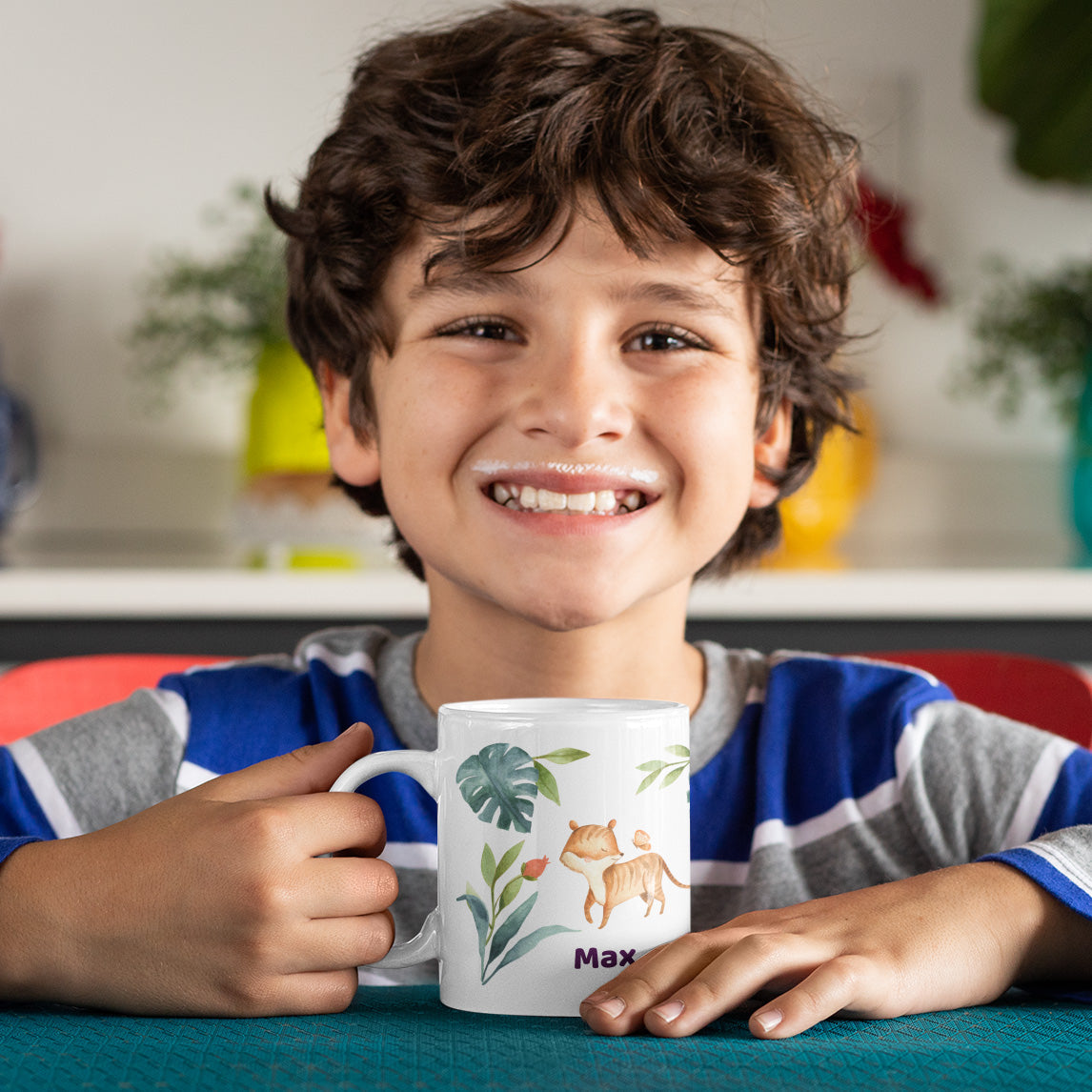 Personalisierte Kindertasse mit Namen – Aquarell Dschungel - adressaufkleber-fabrik.de