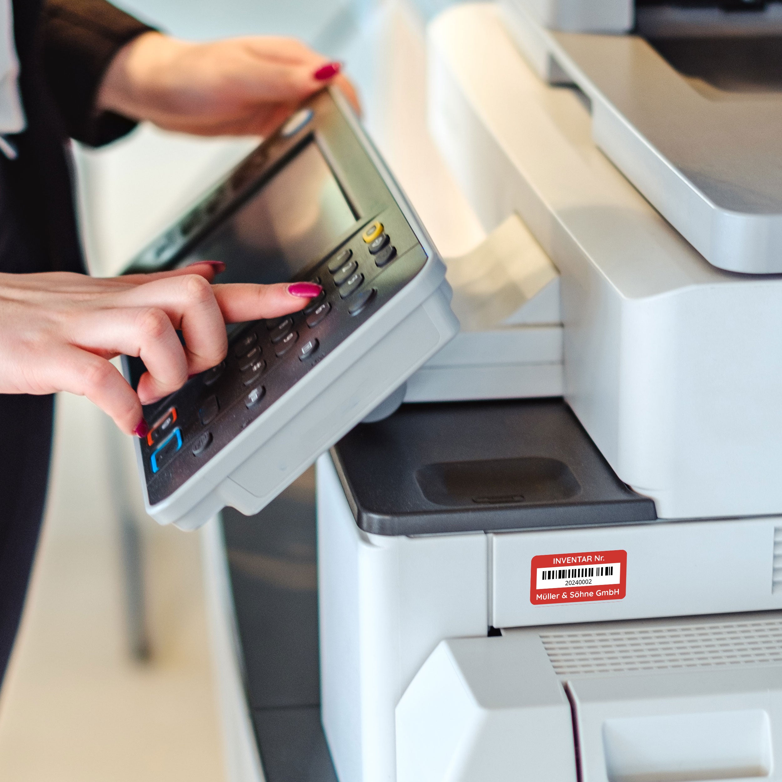 Seriennummern / Inventar Etiketten 100 Stück 48x24 mm mit fortlaufender Nummer - adressaufkleber-fabrik.de