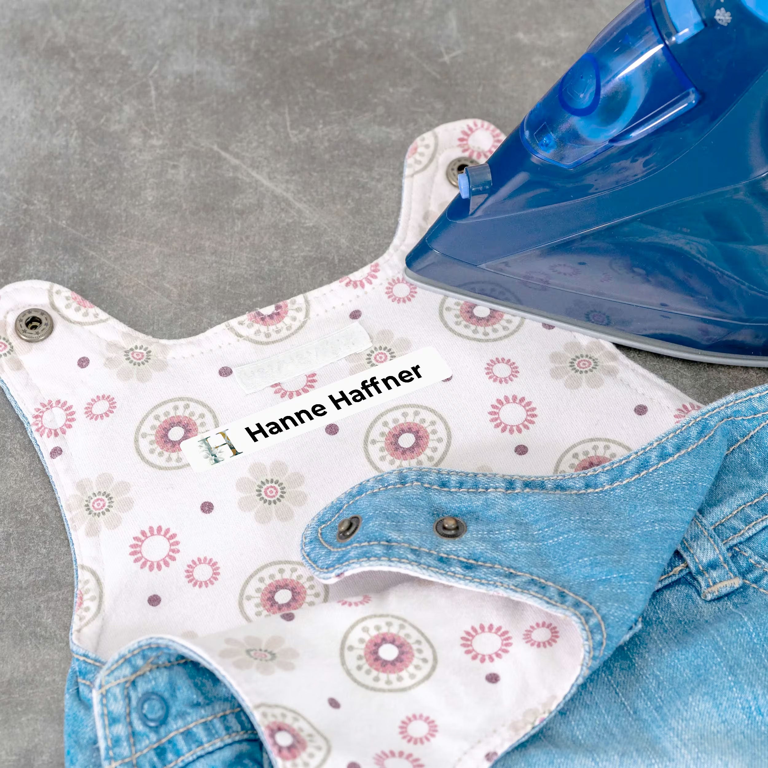 Bügeletiketten "Aquarell" & Individualisierung (Set mit 225 Stück zum Aufbügeln) - adressaufkleber-fabrik.de